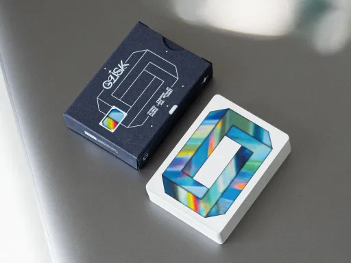 Dealersgrip is a popular playing card brand known for creating some of the best Cardistry Playing cards available on sale today.The GLISK Playing Cards by Dealersgrip are unique playing cards that create great cardistry illusions