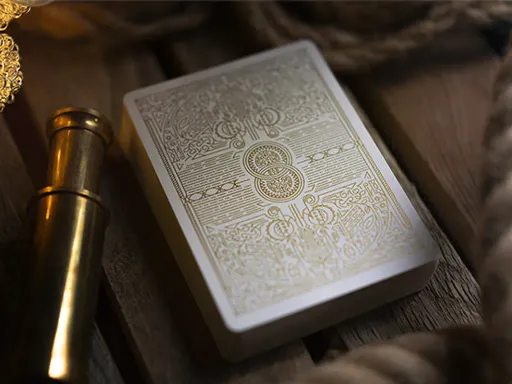 King and Legacy: Gold Edition Playing Cards - the cards are marked to give you unlimited possibilities.This deck is fully customized and designed by Destino, this would be a perfect gift for magicians, cardistry performers