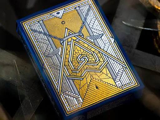 The Memoria Playing Cards by Thirdway Industries are amongst the most luxurious and premium quality playing cards printed by Cartamundi and Boschiero &amp; Newton.The Blue Entropia is the first deck of the Memoria series by