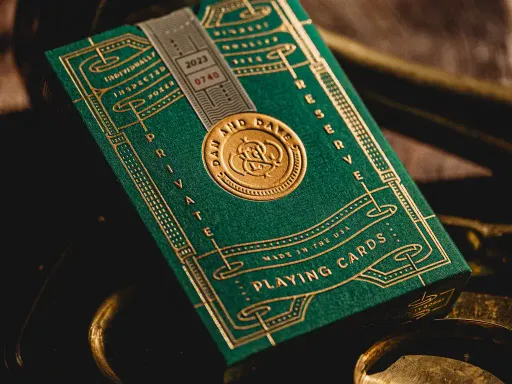 Private Reserve playing cards were first introduced in 2013 as a premium deck for Dan and Dave's professional and private use. Not available for sale, one could only obtain as a gift from the Twins