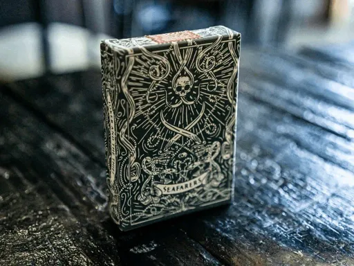 The Seafarers Playing Cards by Joker and the Thief is a nautical themed deck designed by Gustavo Magalhaes.The Seafarers Playing Cards is a classic deck of playing cards reminiscent of vintage playing cards by United