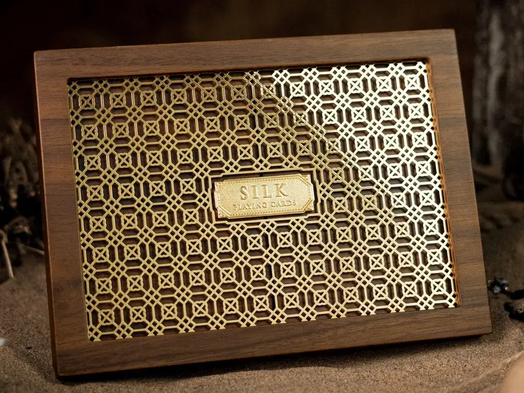 The Silk Wooden Boxset by Ark Playing Cards 1