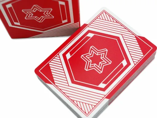 New from master magician Edo Huang and expert cardist Alvin Herp comes a deck that will meet the needs of the magic and cardist communities alike: Vigor.The innovative borderless back design allows the pattern of